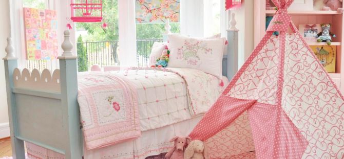 غرفة الأطفال باللون الوردي: جنة الفتاة (31 صورة)