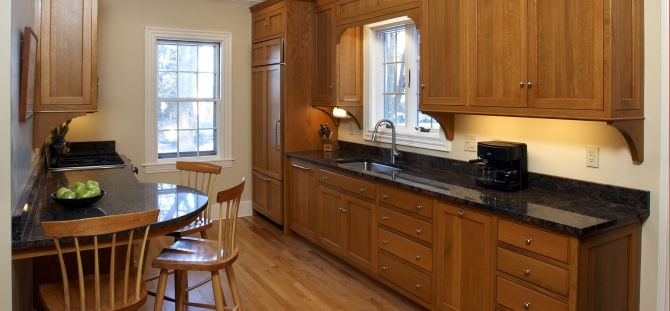 Solid wood kitchens: advantages of choice (53 photos)