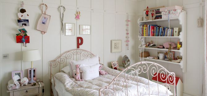 Kinderzimmer im provenzalischen Stil: Wie man einen Liebhaber von Lavendelfeldern großzieht (58 Fotos)