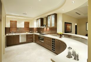 Virtuves interjera dizains 15 kv.m platībā (50 foto): skaistas iespējas zonēšanai un dekorēšanai
