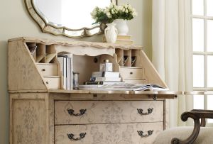 Sekretær: moderne møbler fra fortiden (26 billeder)