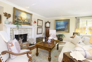 Interior de la sala de estilo clásico (53 fotos): ejemplos de hermoso diseño