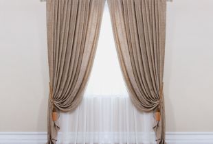 Jacquard gardiner: luksuriøse tekstiler i interiøret (23 bilder)