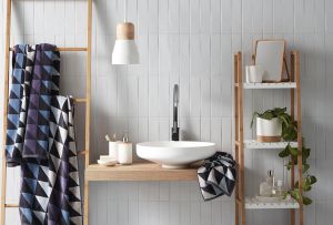 Håndklædeholder i badeværelset: mulige designs (23 fotos)