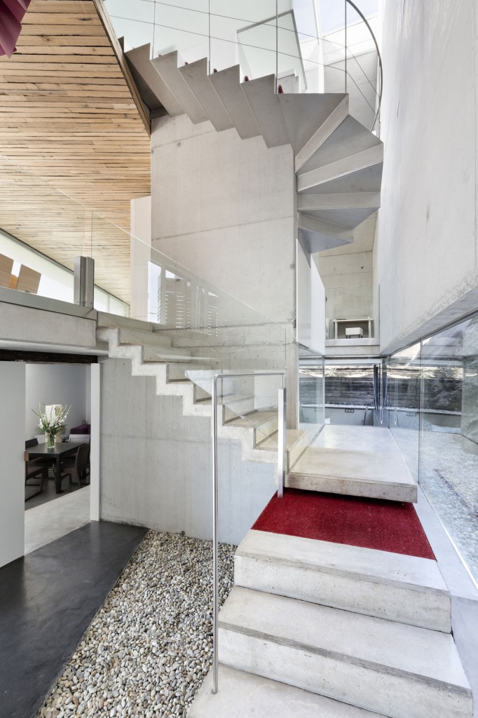Unusual concrete staircase in the house