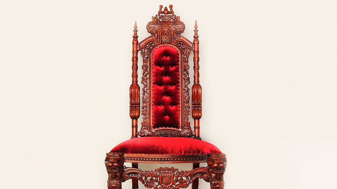 Ξύλινη καρέκλα θρόνου