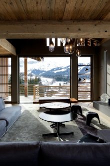 La combinaison du chalet et du style moderne