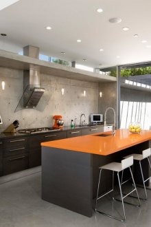 Cocina moderna con isla constructivista