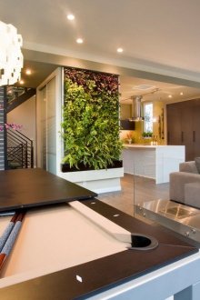 Eco lounge dengan meja pool