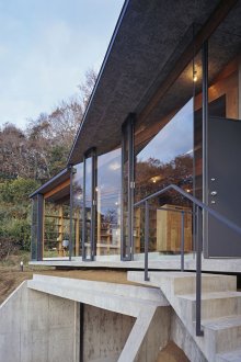 Kaca rumah Jepun moden