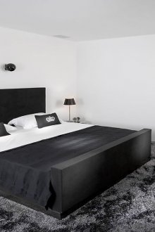 Stylish black and white bedroom