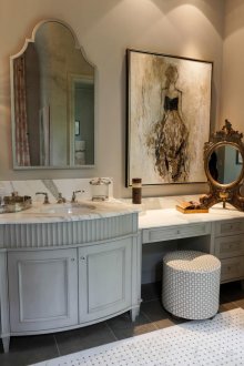 Country tarzı beyaz banyo mobilyaları