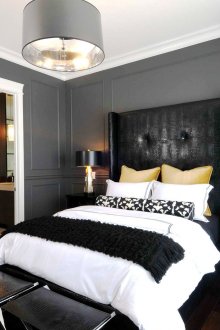 Stylish black and white bedroom in the style of Art Deco