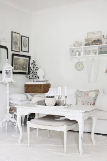 Shabby chic tarzında bir iç oluşturmak için güzel dekor