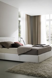Beige accents in the bedroom
