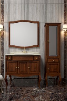 Banyo için kahverengi kayın mobilya