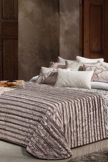Silver quilted bedspread