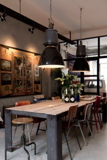 Siyah ve Kahverengi Loft Tarzı Mobilya