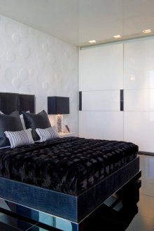 Black and white wardrobe in the bedroom