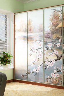 Sliding wardrobe with sakura pattern in the living room