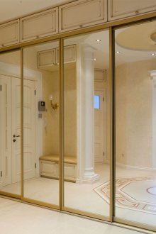 Large mirrored wardrobe in the hallway