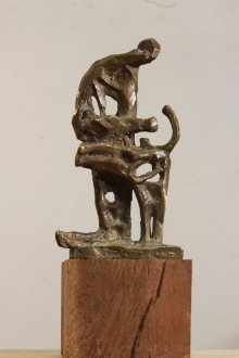 Außergewöhnliche Figur aus Metall und Holz