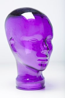 Lila Statuettenkopf