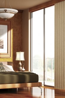 Tende a motivi verticali in camera da letto