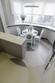 Dapur dengan nada kelabu.