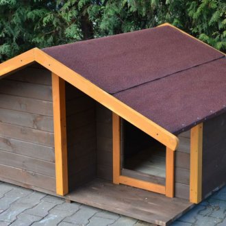 Niche à gros chiens