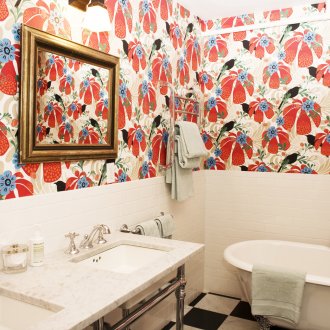 Banyo Tasarımında Kendinden Yapışkanlı Bant