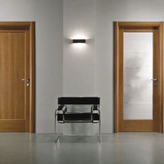 Lamine kahverengi banyo kapısı