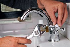 การติดตั้ง faucet บน sink