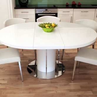 Extendable table