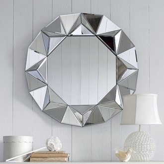 Glass tile