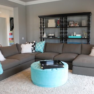 Floating floor in the living room