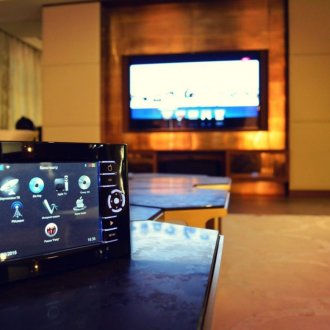 Sedia reclinabile con telecomando