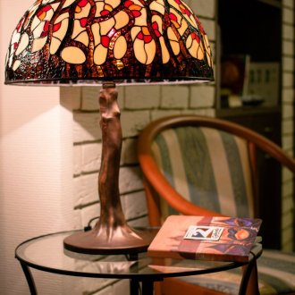 Tiffany tarzı vitray tavan