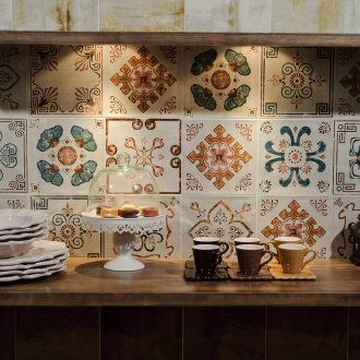 Bebek evi için karton yemek masası