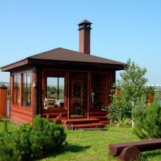 Gazebo avec barbecue