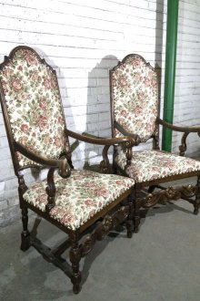 Vintage Throne Chair
