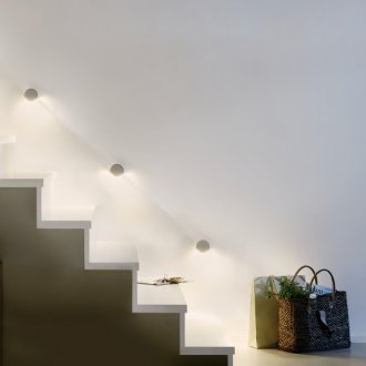 Staircase lighting fixtures