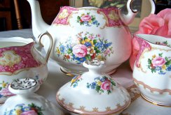 English porcelain tableware