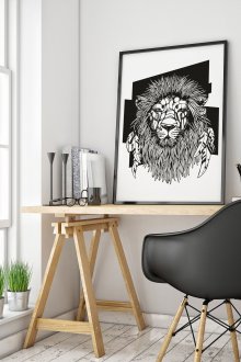 Masaüstünde bir aslan ile poster