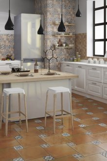 Bej patchwork karo