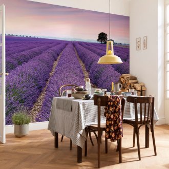 Bir çiçek alan bir resim ile geniş bir yemek odasında 3D duvar kağıdı