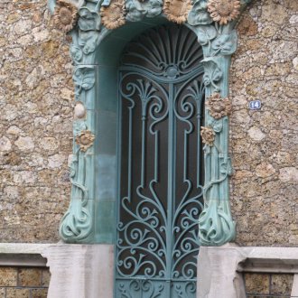 Art Nouveau Giriş Kapısı