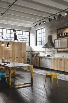 Dapur bergaya loft yang luas