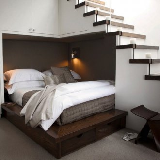 Letto incorporato nell'angolo