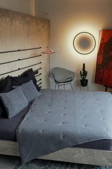 Loft tarzı daire yatak odası
